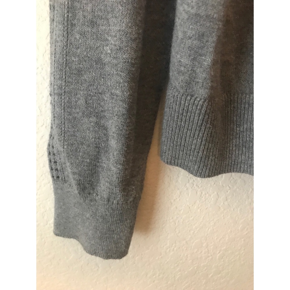 A.N.D Gray Cardigan - Picture 4 of 4